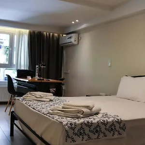 apt-studio-city-center.hotelschalkidiki.net/